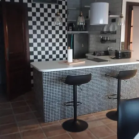 Loftcaljoan Hétvégi ház *